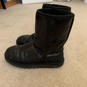 Black sparkly uggs